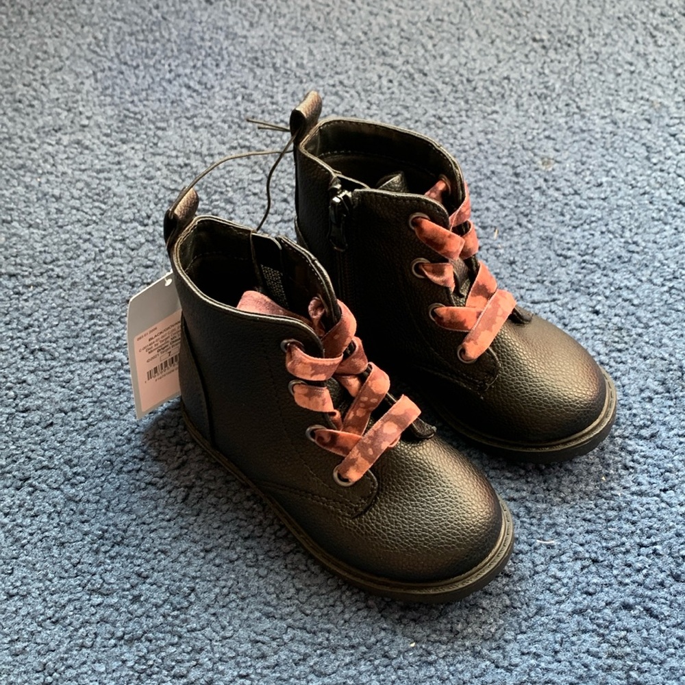 Cat & Jack Toddler Girl Shoes Size 7